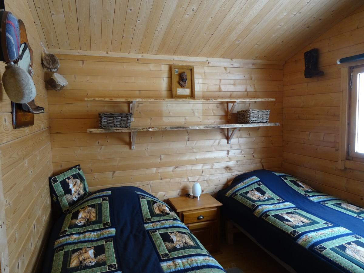 Sun Dance Ranch Bed & Breakfast Eksharad Luaran gambar
