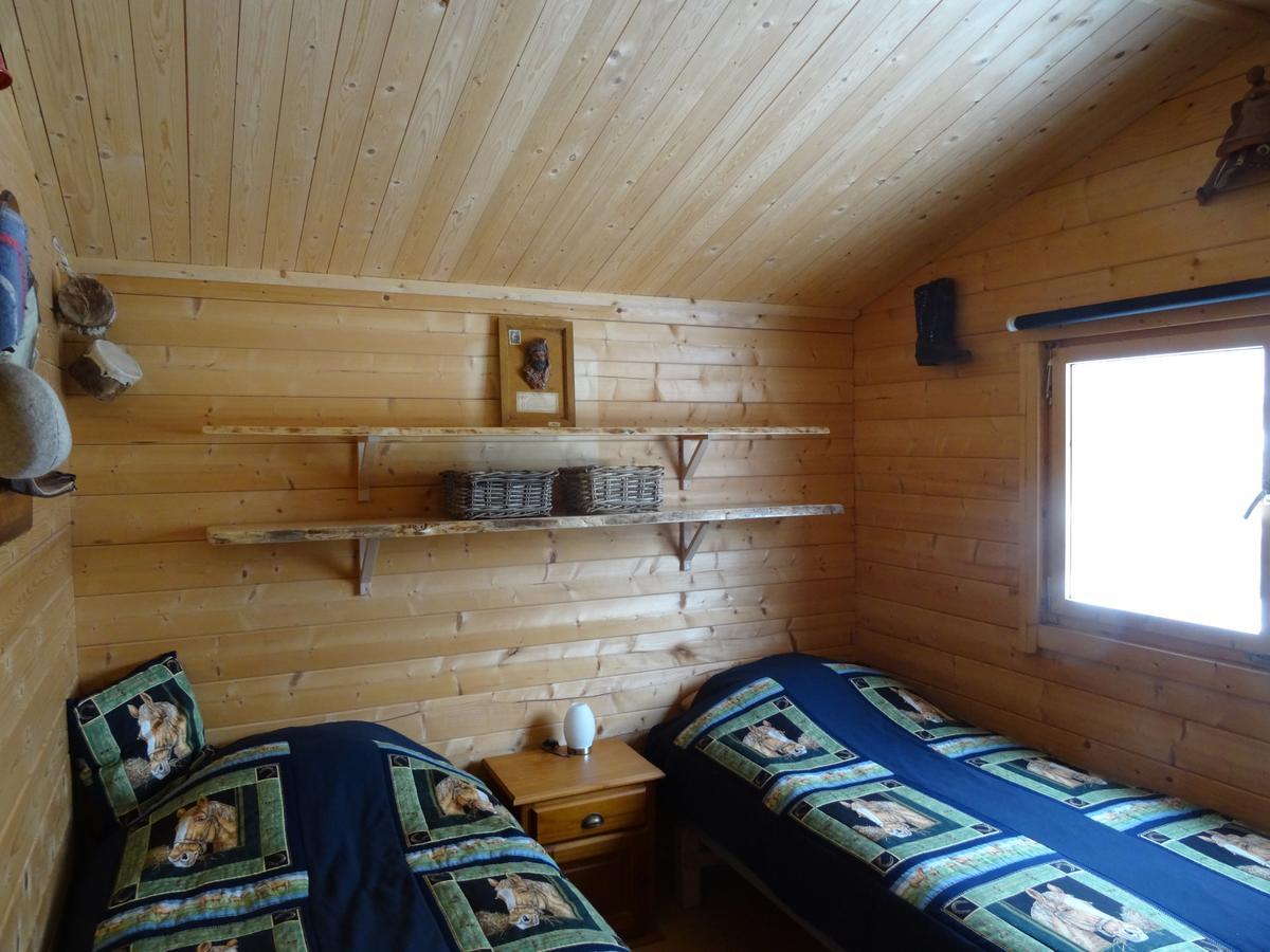 Sun Dance Ranch Bed & Breakfast Eksharad Luaran gambar